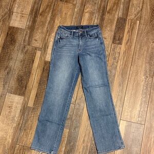 Judy Blue Women's Dad Jeans